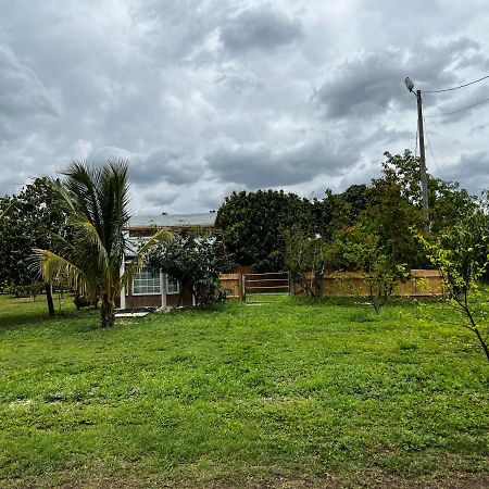 Hostal Maria'S Tiny Barn Homestead Exterior foto